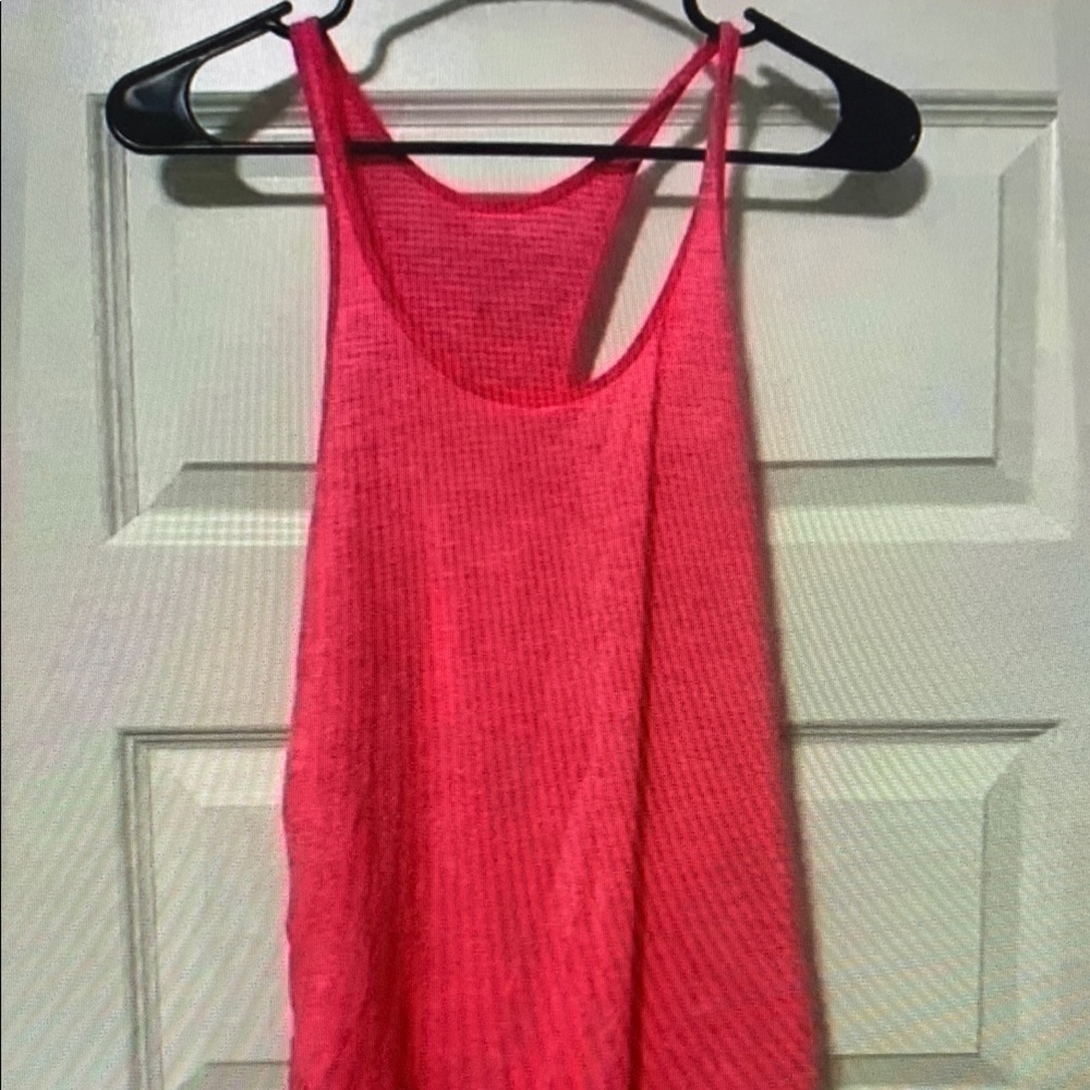 Women's Pink Sleeveless Top